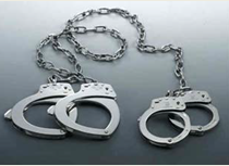 Double locking mechanism (double-bladed handcuff)
